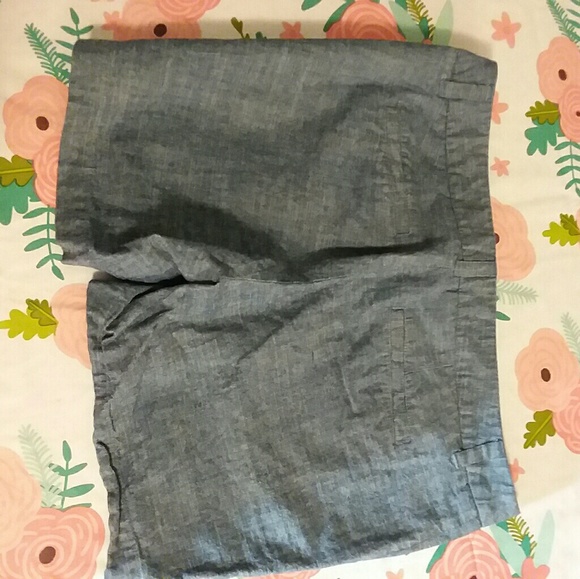 Shorts - Picture 2 of 2